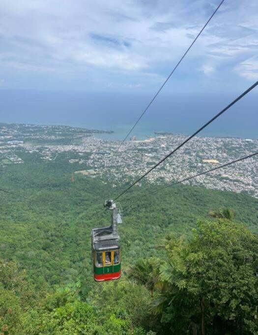 El más completo, a menos de 5 minutos de la playa, free wifi fuera del alojamiento Puerto Plata Exterior foto